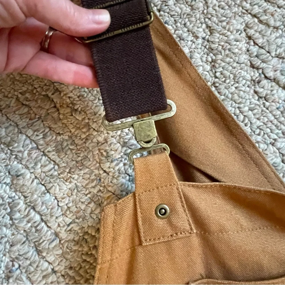 SMITH Tan Jacket with Durable Fabric and Adjustable Straps - Picture 3 of 13